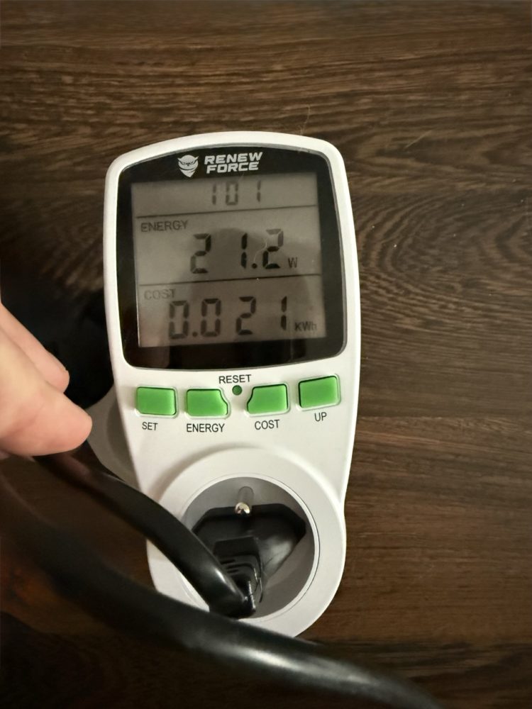Wentylator wieżowy, tryb nocny, godzina pracy - 0,021 kWh
