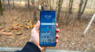 Kryzys. Dlaczego Polacy kupują mniej telefonów?