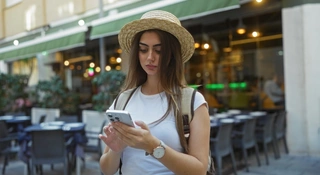 eSIM i VPN za bezcen. NordVPN ma super promocję