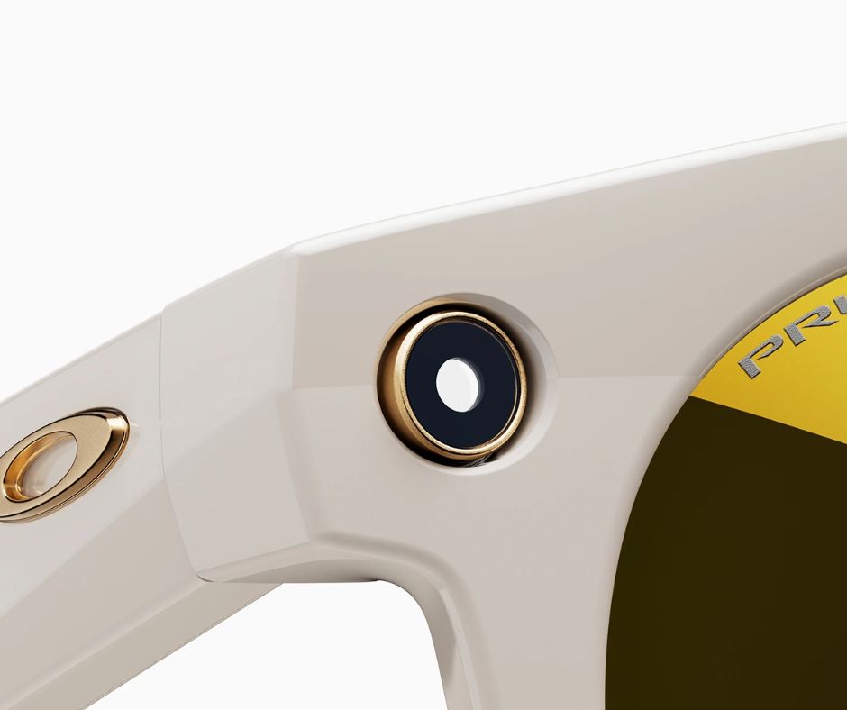 Nowe okulary Meta x Oakley z kamerą 3K i AI. Premiera już w lipcu