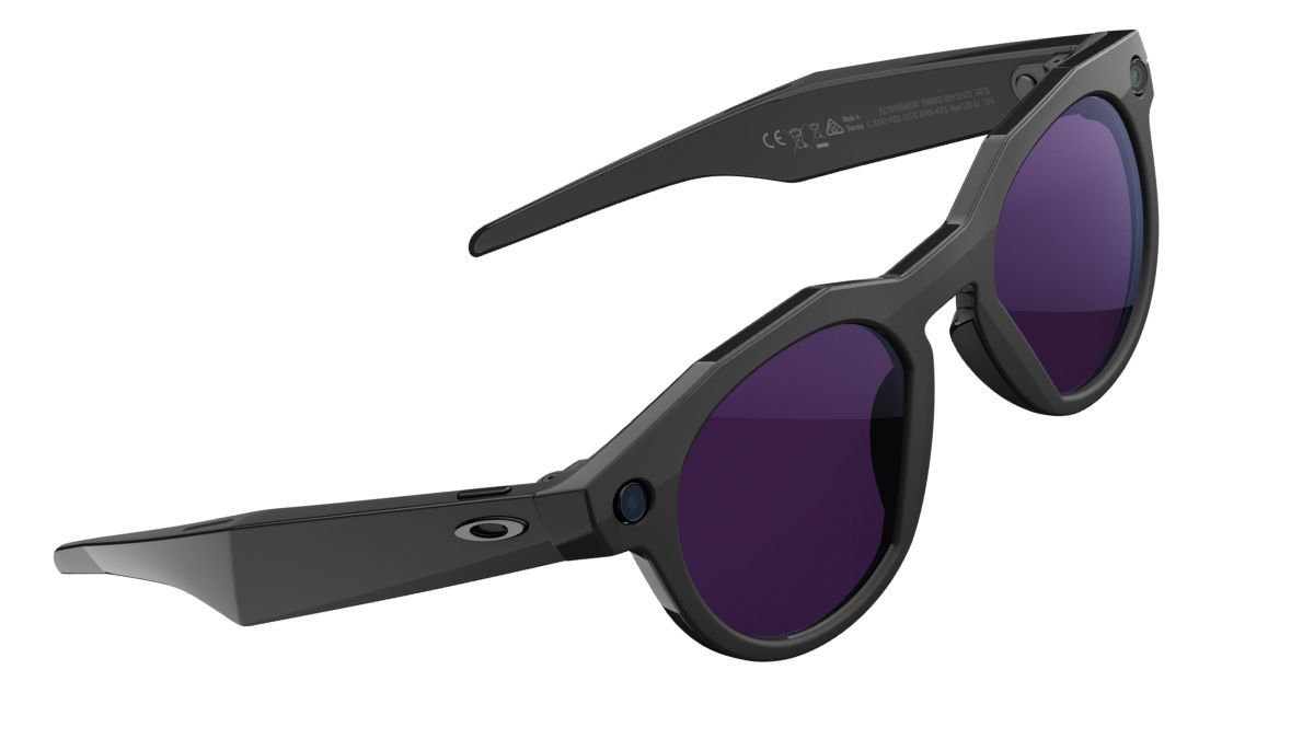 Meta i Oakley prezentują nowe inteligentne okulary sportowe