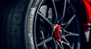Włoski region Apulia testuje opony Pirelli ze wbudowaną elektroniką.