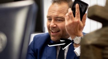 Oto zegarek, który nosi prezydent Nawrocki. Polska marka zamiast Rolexa