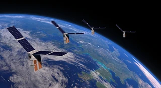 Orbita nowym polem bitwy. Rosyjski satelita robi dziwne rzeczy
