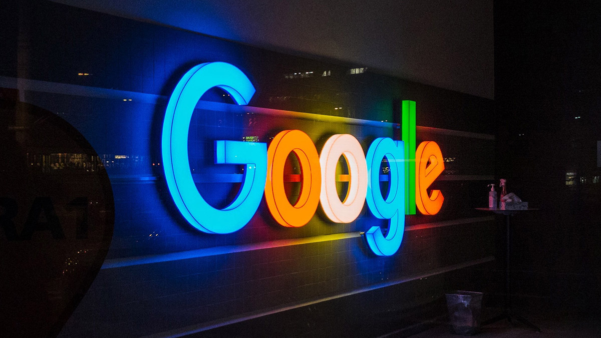 wykresy wizualizacje wyszukiwarka google
