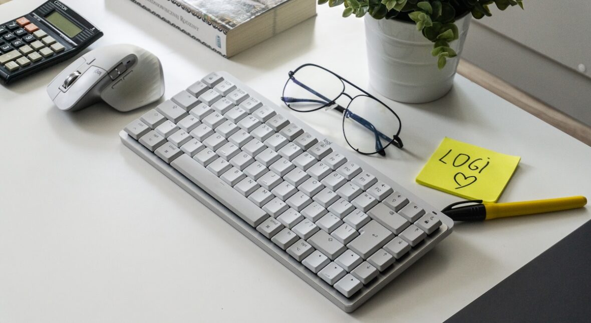 Topowy zestaw do pracy Mac/Windows: MX Mechanical Mini for Mac + MX Master 3S for Mac