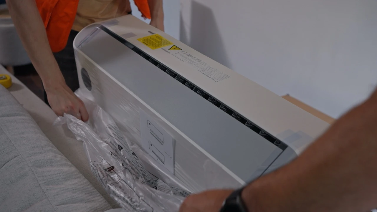 https://cdn-sw.spidersweb.pl/2025/07/Xiaomi-Mijia-Air-Conditioner-Pro-Eco-3-1.jpeg