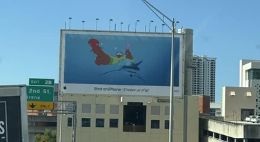 Czy to prącie? Nie, to tylko reklama Apple