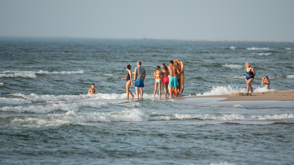 Miasta mają potężny problem. Turyści śmiecą jak szaleni