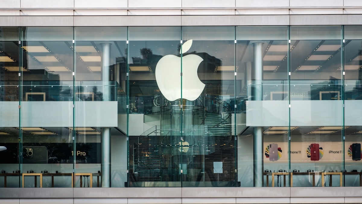 Apple twierdzi, że były pracownik tuż przed przejściem do konkurencji potajemnie wyniósł z firmy poufne informacje o projektowaniu, testach i łańcuchu dostaw Vision Pro.