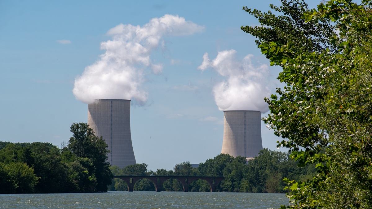 Elektrownia jądrowa gotowała rzekę. W Polsce będzie to samo