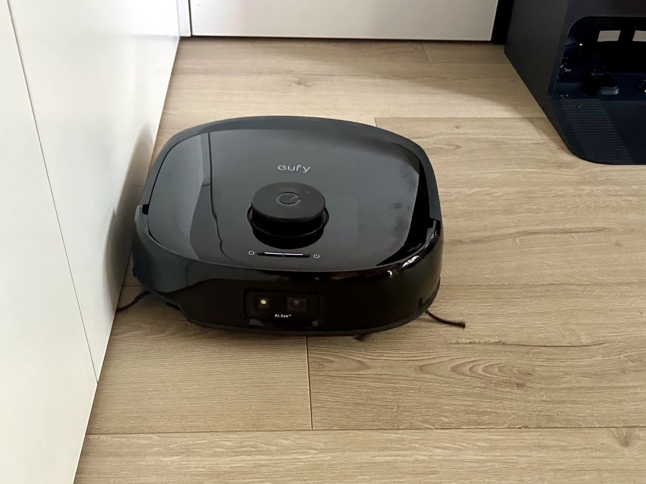 eufy omni e28