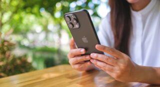 Ceny iPhone 17 spadną? Tak mówi nowy raport