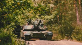 Abramsy M1A2SEPv3 już na ćwiczeniach