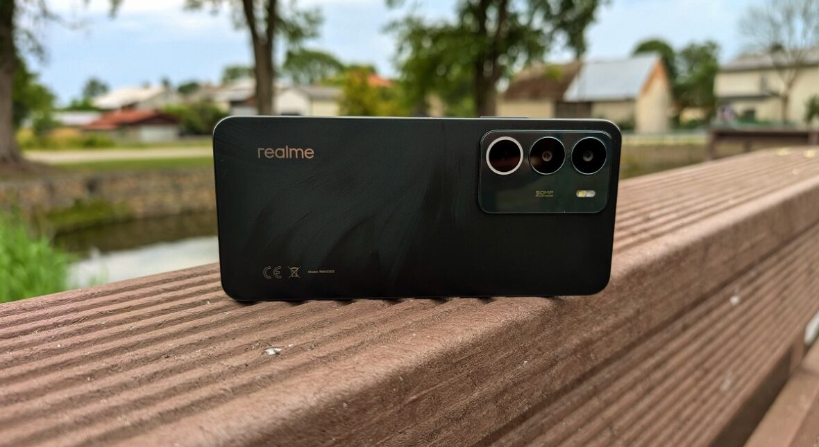 600 zł - za tyle dostaniesz dobry telefon. Realme C71 - test
