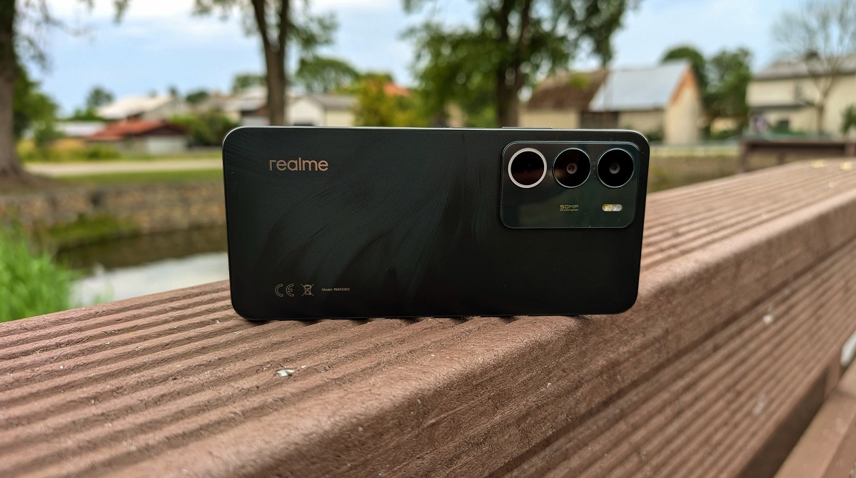 600 zł - za tyle dostaniesz dobry telefon. Realme C71 - test