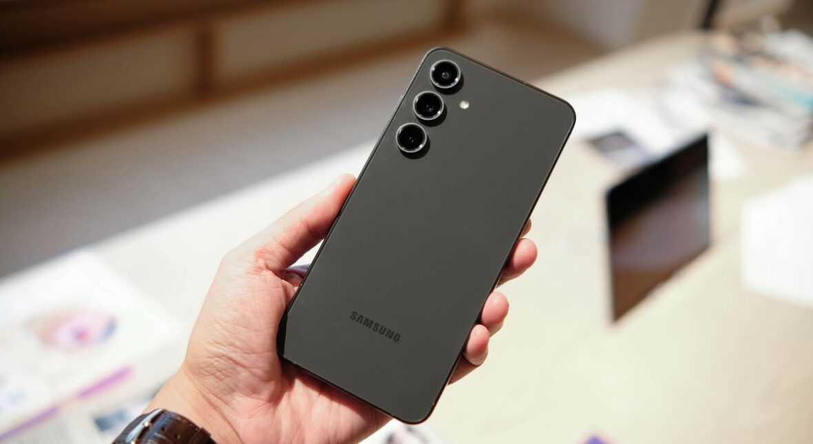Samsung Galaxy S24 w promocji Amazon za mniej niż 2000 zł
