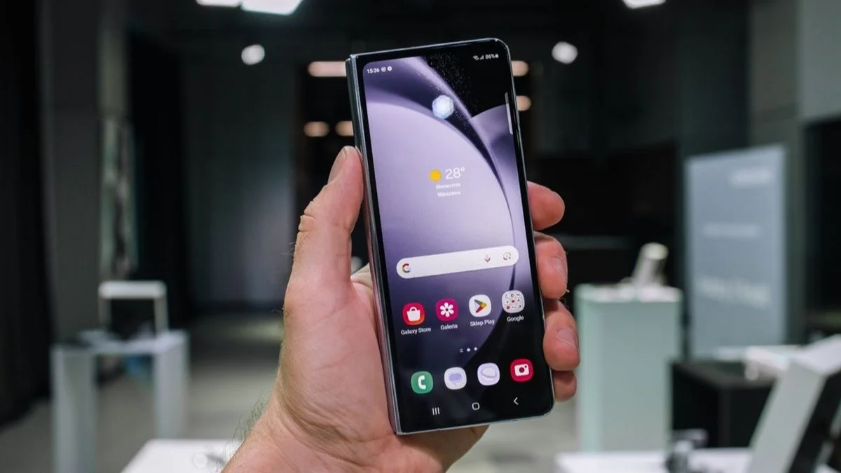 Podwójnie składany Samsung wygląd
