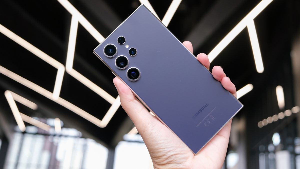 Samsung pozostaje królem smartfonów