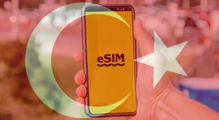 Tani internet w Turcji zablokowany. Jak uratować wakacje z eSIM?