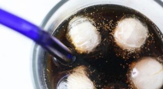 WHO chce wyższych podatków na alkohol i słodkie napoje