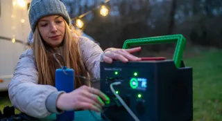 Schneider OffGrid - energia dla cyfrowych nomadów, twórców i tych szukających oddechu