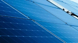 Przełom w energetyce? Czarne metale mogą zrewolucjonizować pozyskiwanie energii słonecznej