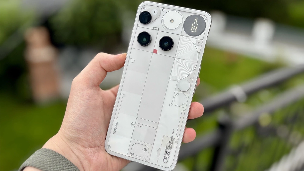Nothing zostało przyłapane na nieuczciwej promocji Phone 3
