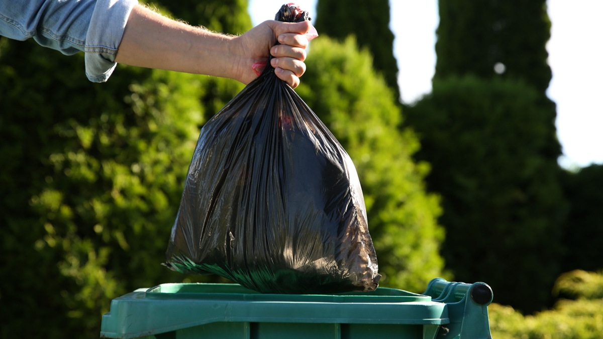 Dadzą mieszkańcom nowe worki na śmieci. Na nowy rodzaj odpadów