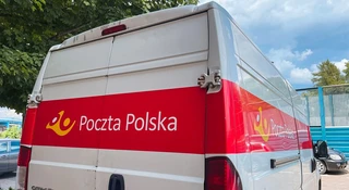 Fałszywy listonosz zostawia awizo w telefonie. Poczta Polska ostrzega