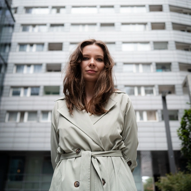 Aleksandra Gałka-Reczko, autorką książki “Dług. Reportaże spod kreski”. Fot. Magdalena Seweryn class="wp-image-5606413" 