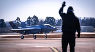 Historyczny moment. Pierwszy polski pilot zakończył kurs instruktorski na F-35