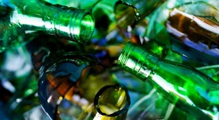 Recykling, który zatrzymuje fale. Nowy sposób na erozję