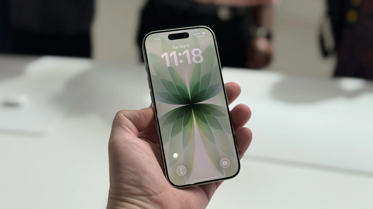 iPhone 17 Apple N1