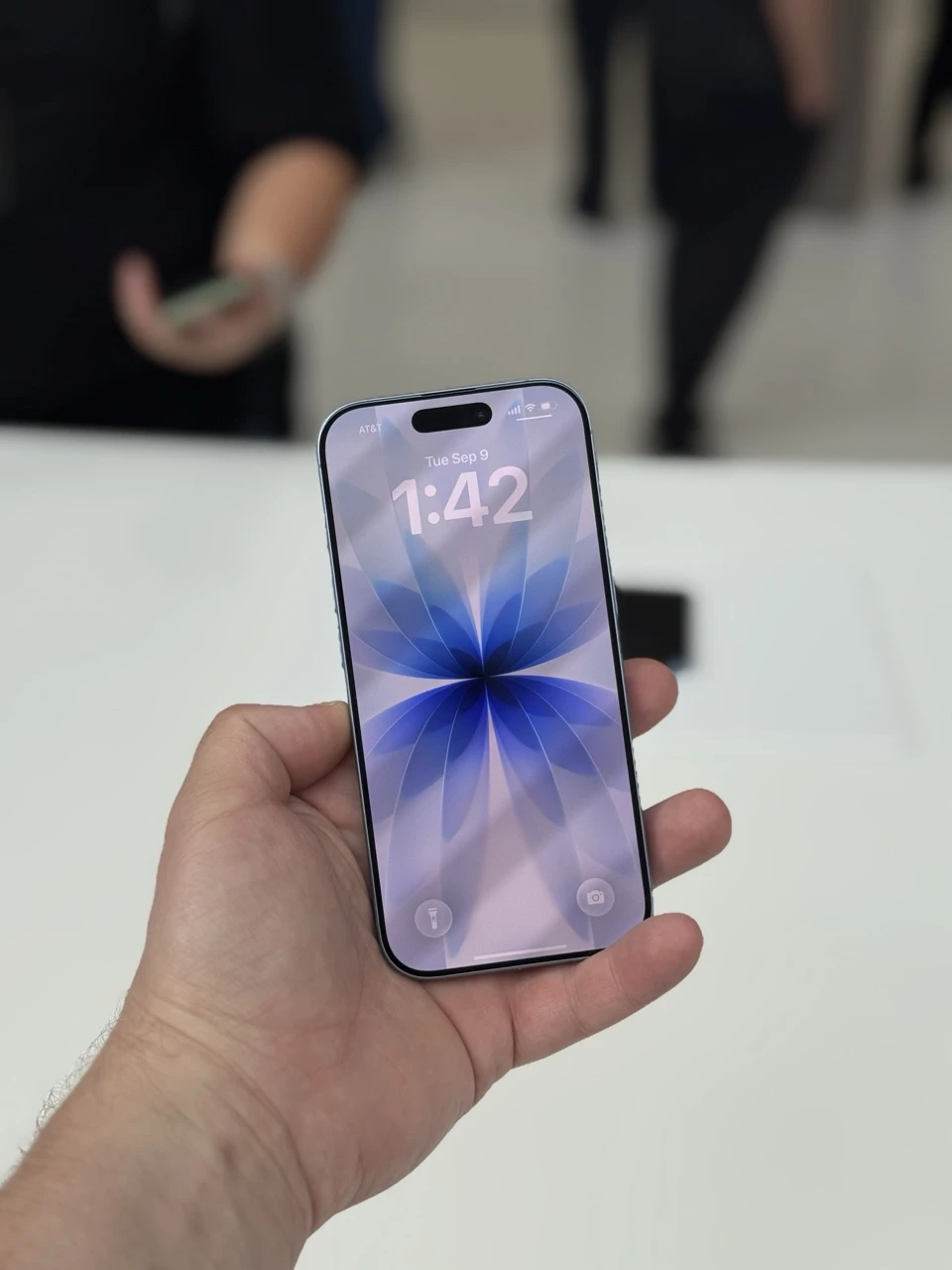 iPhone 17 Liquid Glass