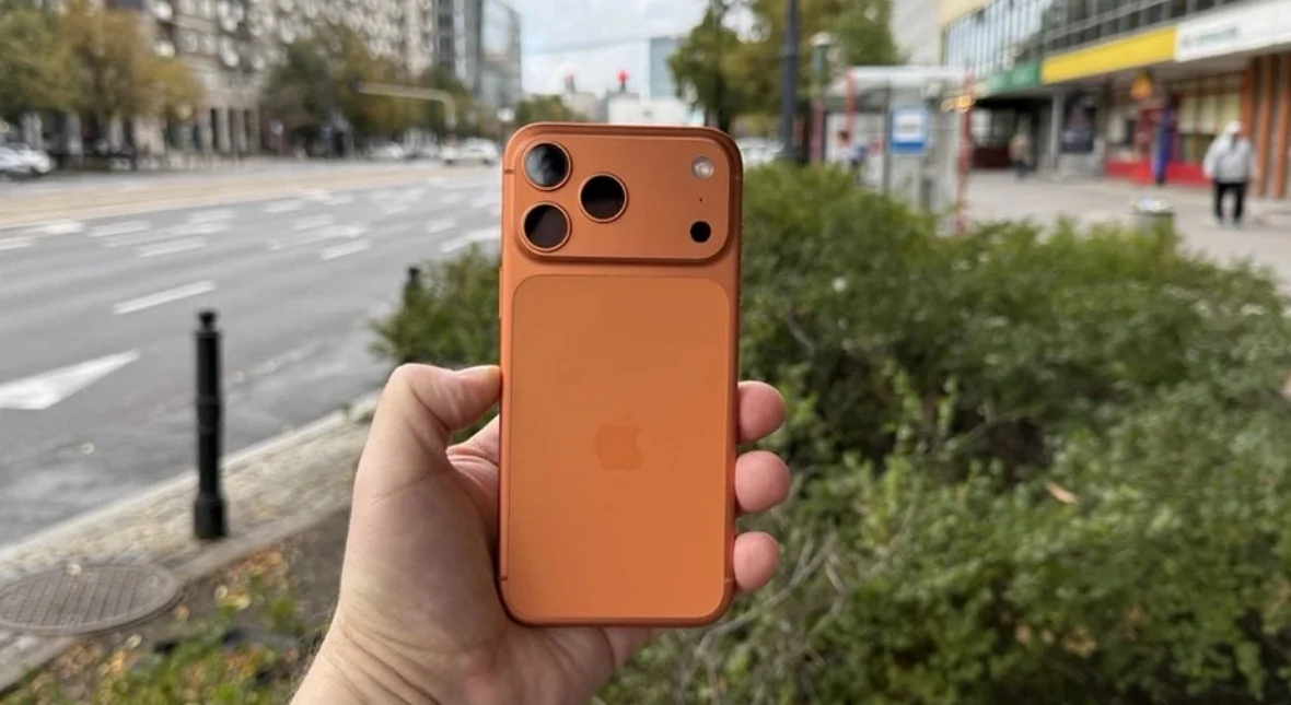 Image for iPhone 17 bije rekordy. Nic dziwnego, że był nie do kupienia