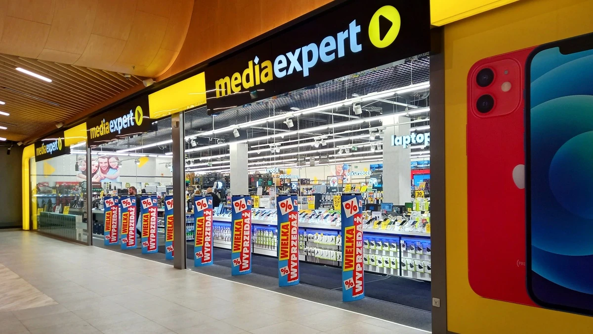 media expert