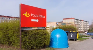 Poczta Polska nie idzie za modą. Będzie bronić gotówki jak niepodległości