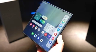 SAmsung Galxay Z Fold 7