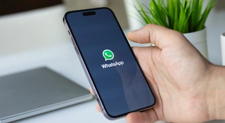 Whatsapp wprowadza tłumaczenia wiadomości