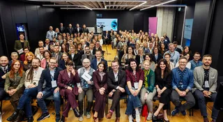 "Dziś algorytymy rządzą mediami i widzami". Czego dowiedzieliśmy się z konferencji PSPR Day 2025?