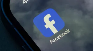 Facebook dostaje nowe funkcje w Rolkach