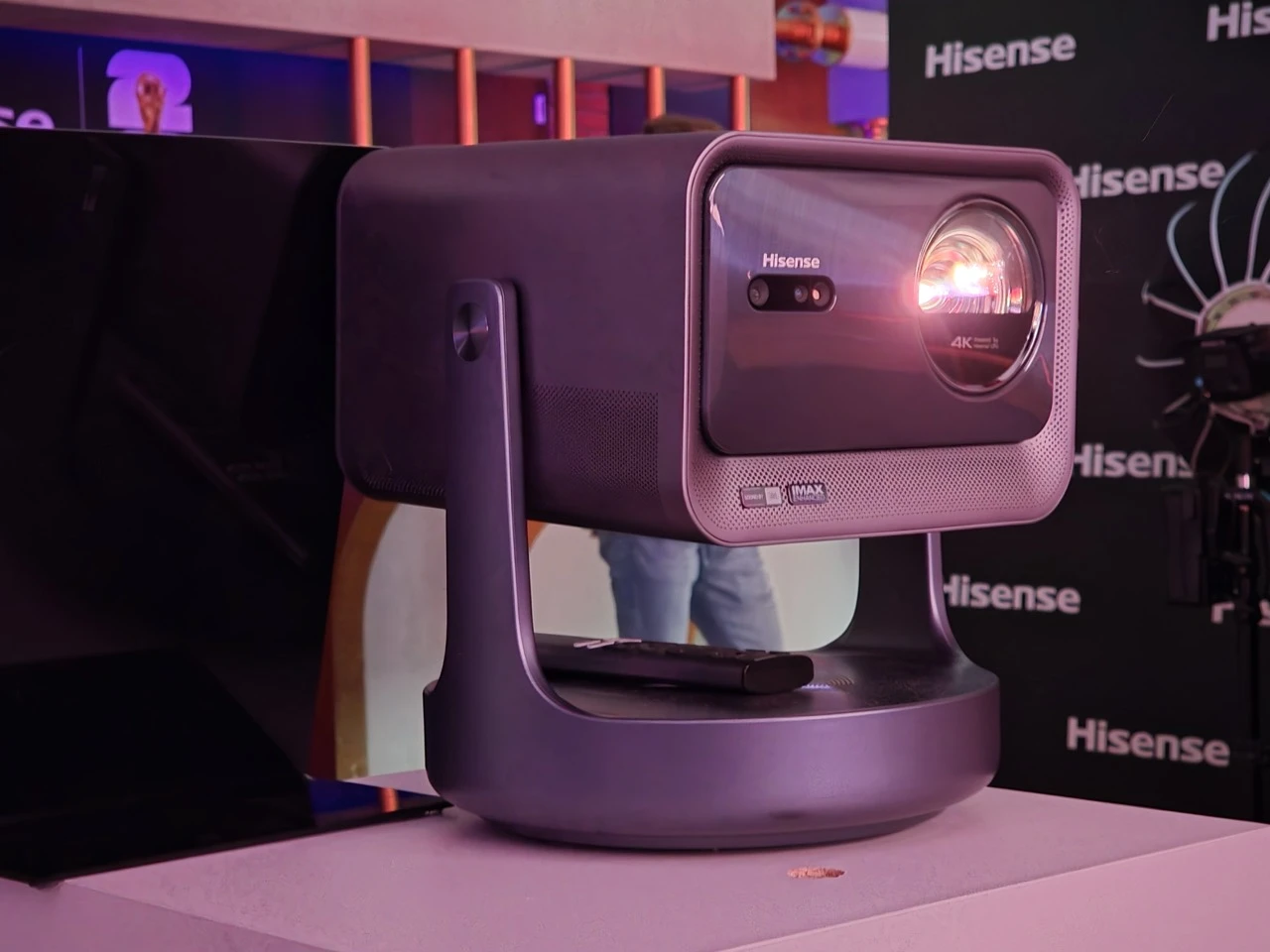 Hisense C2 Ultra