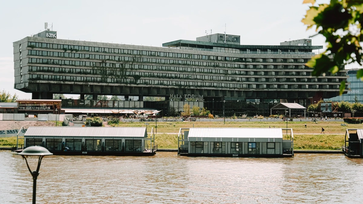 hotel forum