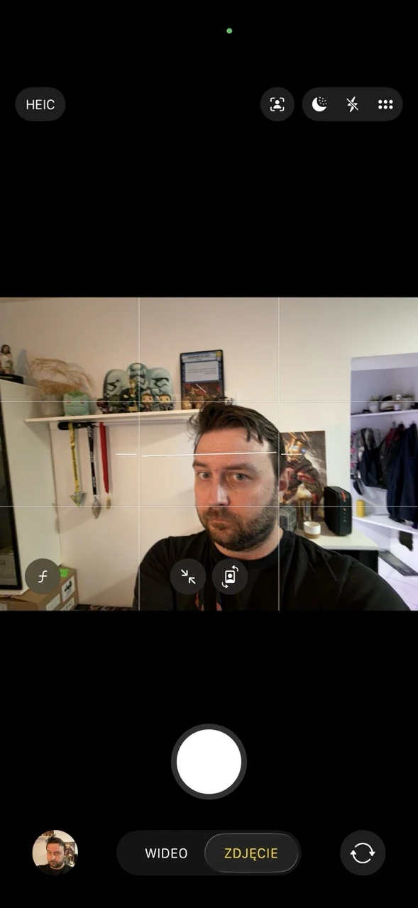 … ale do tego jest opcja zrobienia selfie poziomego bez przekręcania telefonu