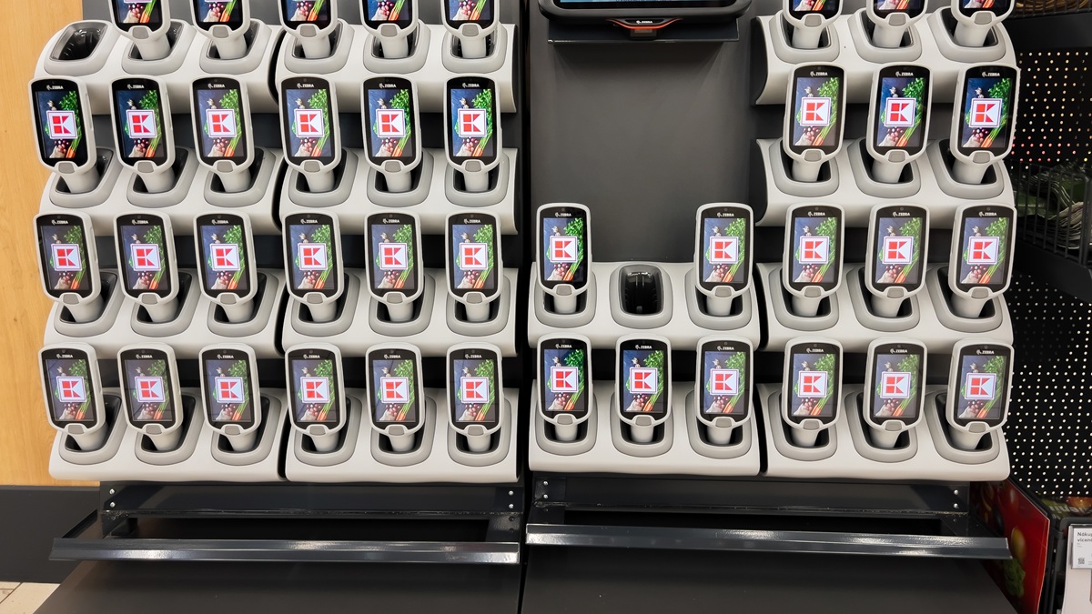 Kaufland kończy z kolejkami. Koszyk, klik i do domu