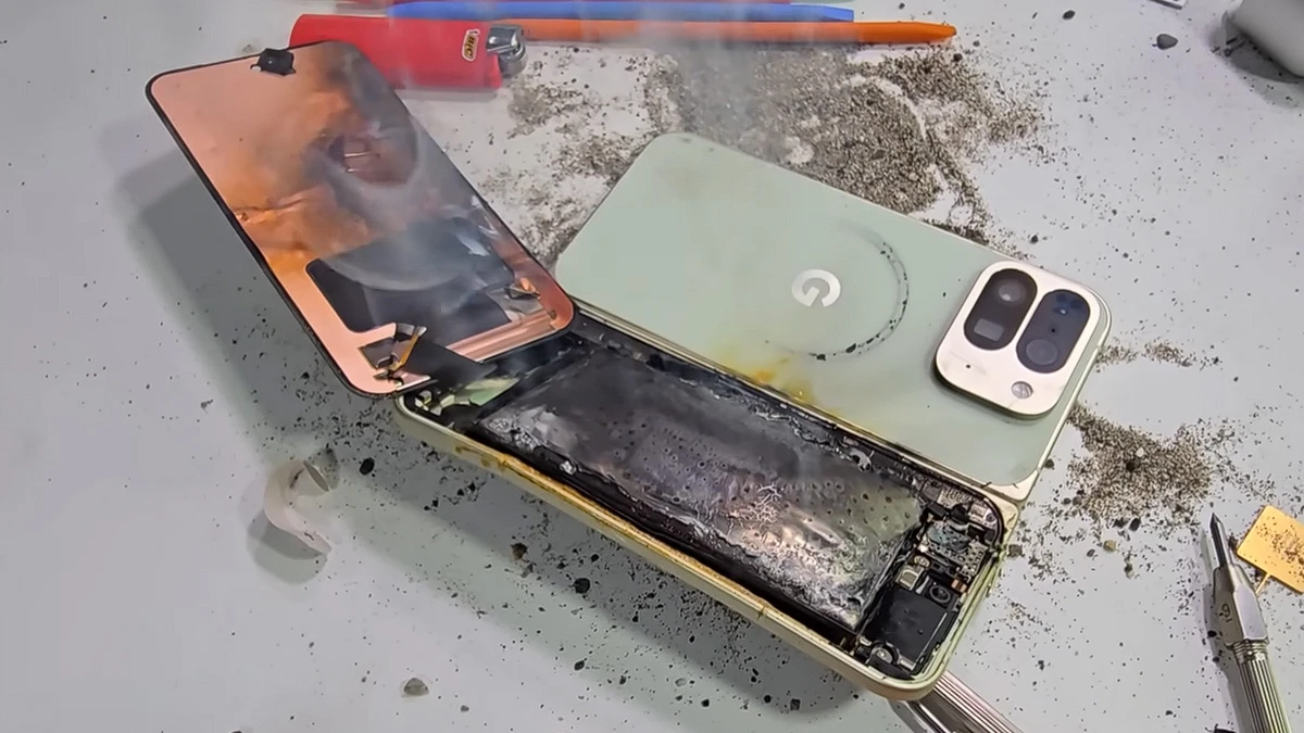 Pixel 10 Pro Fold wybuchł w rękach youtubera