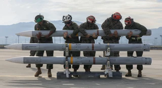 Na pokład polskich F-35 trafi absolutna elita w świecie rakiet – AIM-120D-3 AMRAAM. Umowa warta pół miliarda dolarów zmieni możliwości naszego lotnictwa.