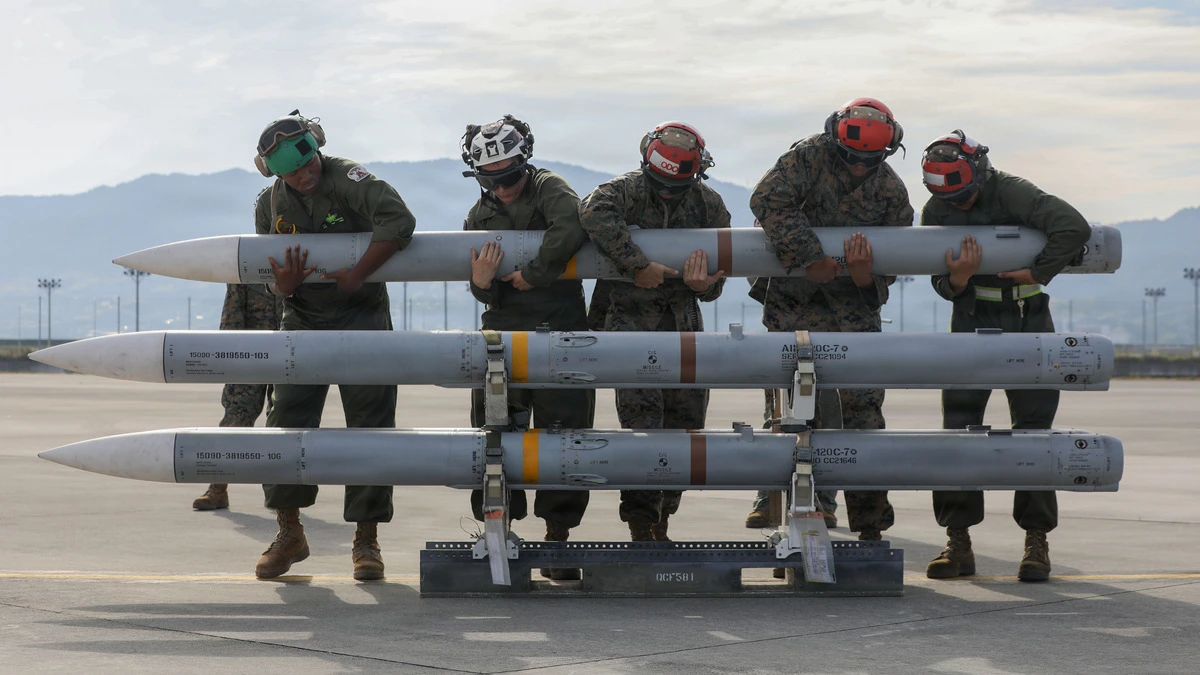 Na pokład polskich F-35 trafi absolutna elita w świecie rakiet – AIM-120D-3 AMRAAM. Umowa warta pół miliarda dolarów zmieni możliwości naszego lotnictwa.