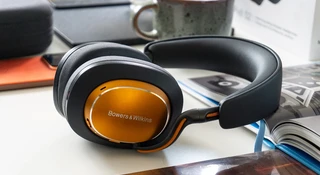 Bowers & Wilkins Px8 S2 McLaren Edition – test. Nie trzeba logo, papaya mówi za siebie